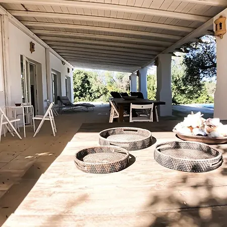 Infinity Pool 别墅 *